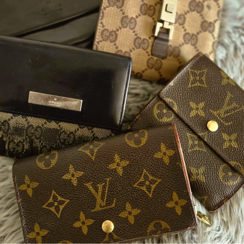 Authentic LV wallet